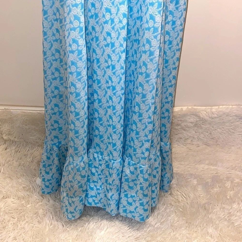 Prairie dress blue with white rosette pattern - Picture 6 of 6